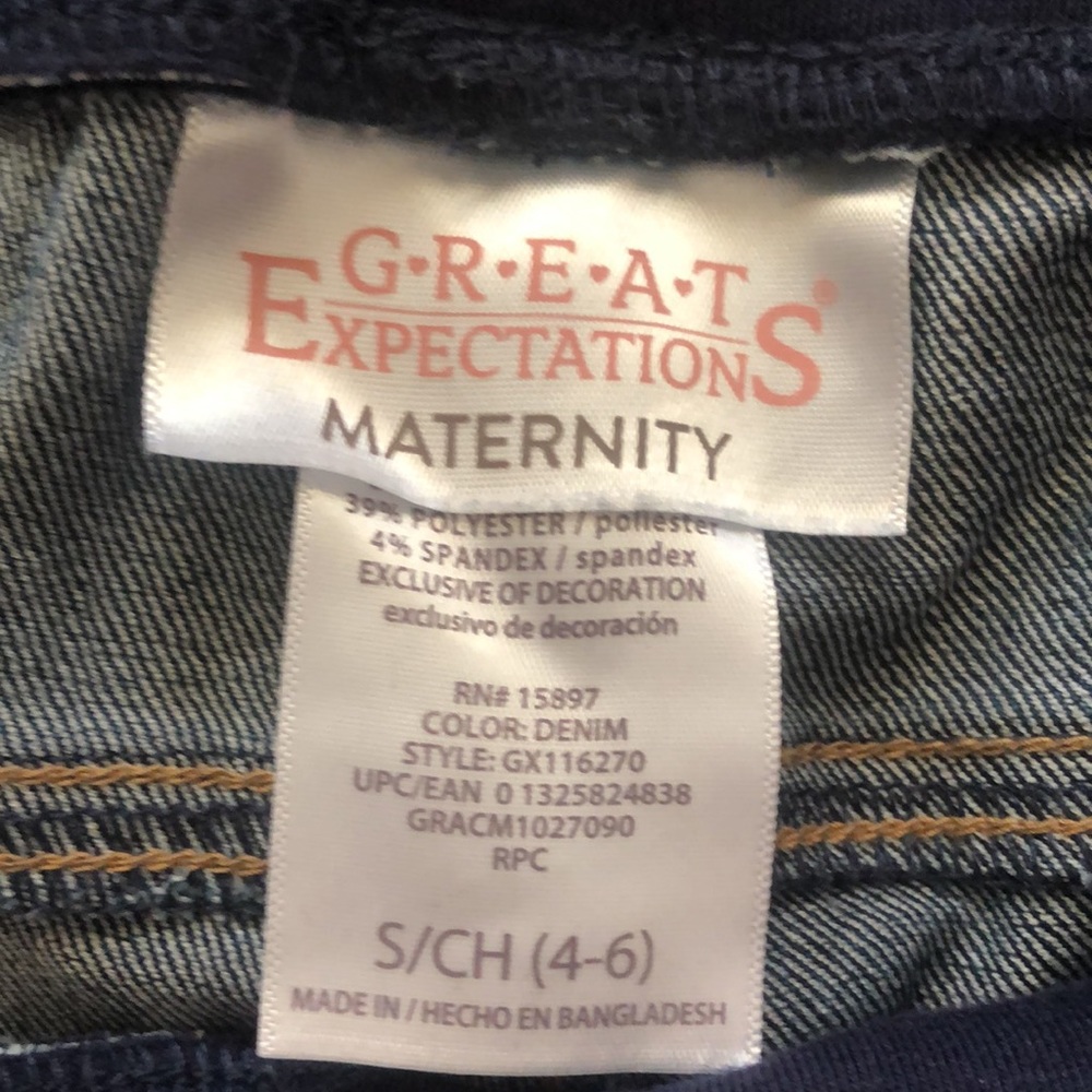 Maternity Cropped Jeans - Picture 3 of 3